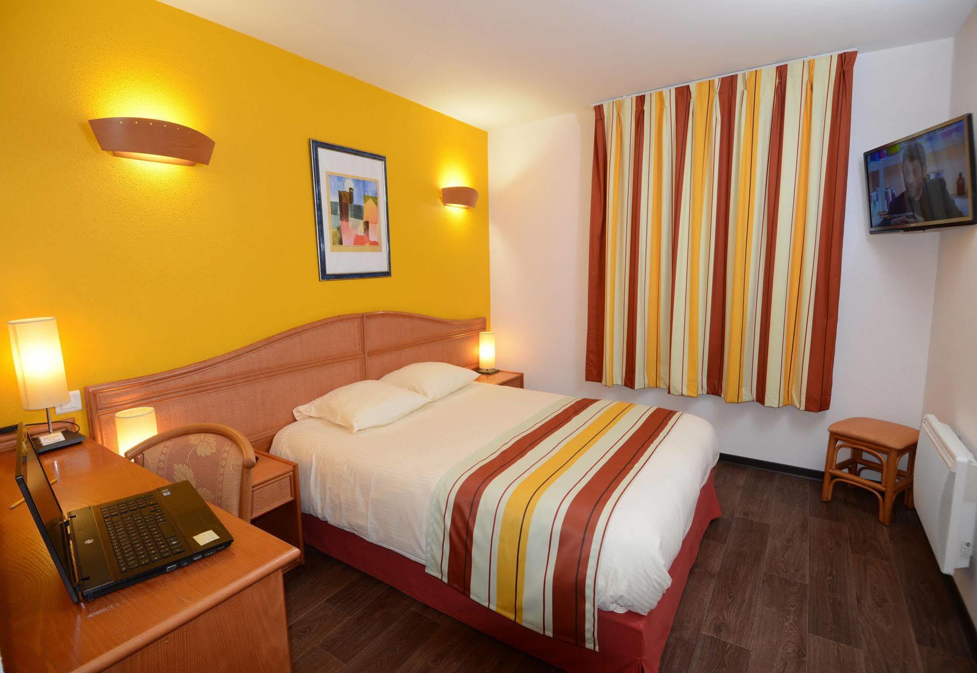 B&B Hotel Amneville-Les-Thermes Exterior photo
