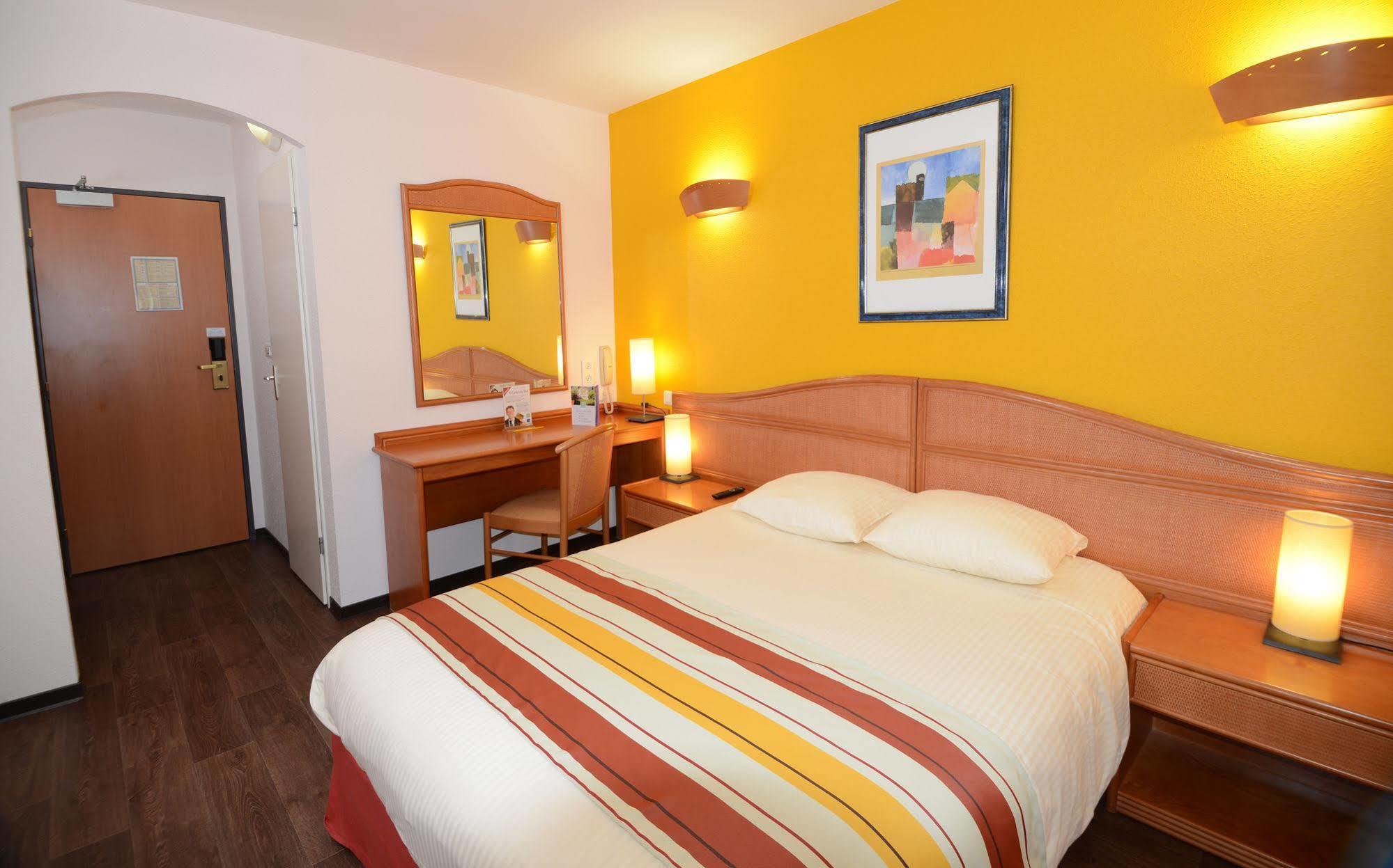 B&B Hotel Amneville-Les-Thermes Exterior photo